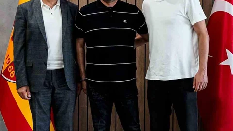 Kayserispor'da Antrenör Ayrılığı Gerçekleşti