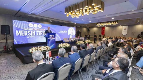 Mersin'de Sanayi Zirvesi Gerçekleşti