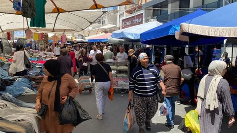 Efeler'de Sınav İçin Pazar Düzenlemesi