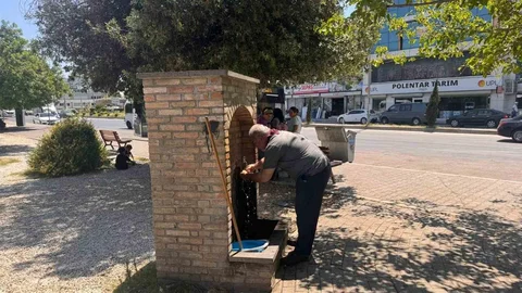 Adana'da Hava Sıcaklığı 36 Dereceyi Buldu