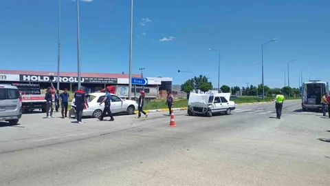 Sivas'ta Trafik Kazası Meydana Geldi