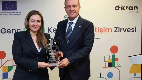Antalya Büyükşehir Belediyesi'ne Ödül Verildi