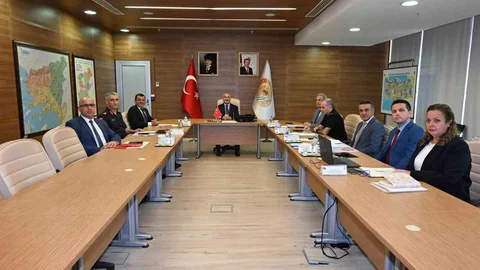Denizli'de Okul Güvenliği Toplantısı Yapıldı