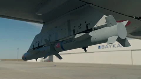 Bayraktar AKINCI TİHA Hedefi Vurdu