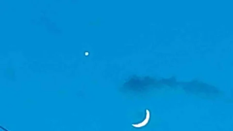 Bolu'da Ay ve Yıldız Manzarası