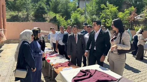 Kemah’da Hayat Boyu Öğrenme Şenliği Açıldı