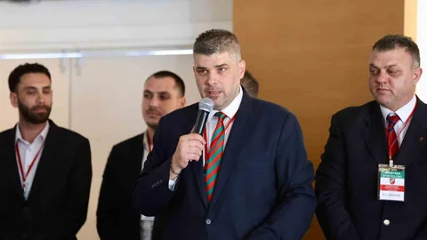 Karşıyaka'nın Yeni Yönetimi Hızla Çalışmalara Başladı