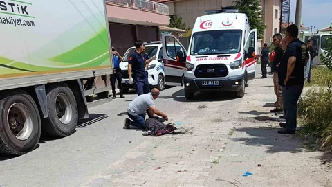 Kırıkkale'de Kamyon Çarpması
