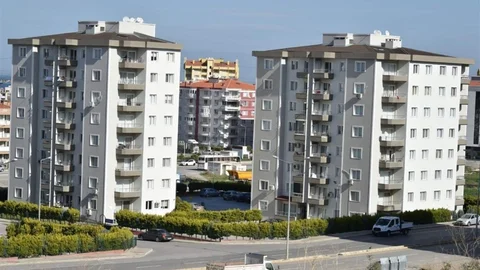İzmir'de Konut Satışları Düşüşte