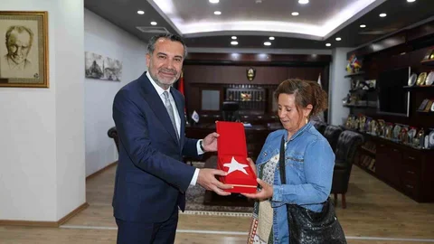 Elazığ'da Bayrak Sevgisi Öne Çıktı
