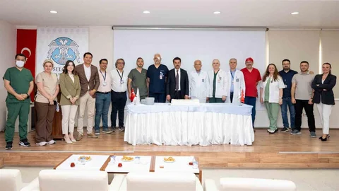 Selçuk Üniversitesi'nde 300. Robotik Ameliyat Gerçekleşti
