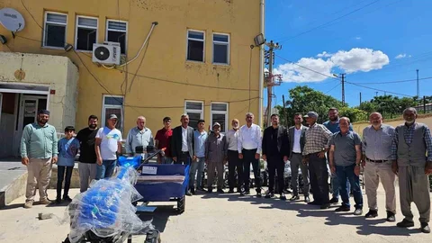 Çüngüş'te Çiftçilere Hibe Tarım Aletleri Dağıtıldı