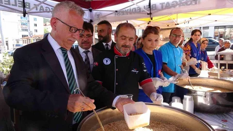 Yozgat'ta Geleneksel Aşure İkramı
