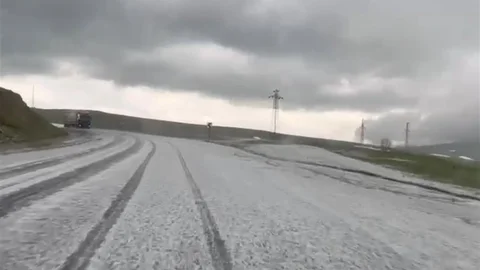 Ardahan'da Dolu Yağışı Etkili Oldu