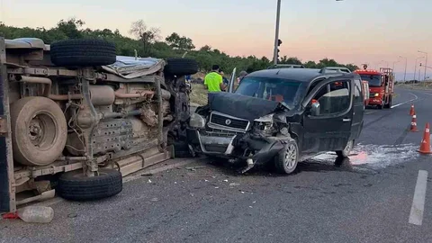 Siirt'te Trafik Kazası: 2 Yaralı