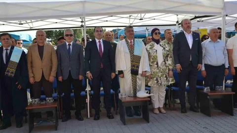 Tavşanlı'da Mezuniyet Töreni Coşkusu