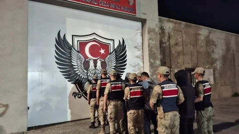 Iğdır'da Düzensiz Göçmen Operasyonu