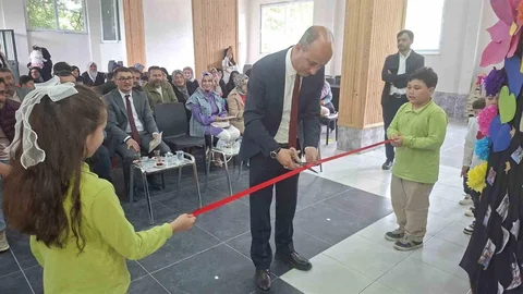 Hisarcık'ta Yıl Sonu Sergisi Düzenlendi