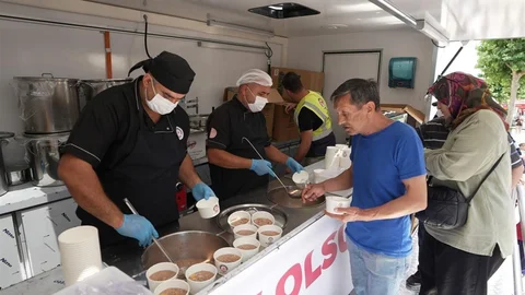 Denizli'de Aşure Hayrı Yapıldı