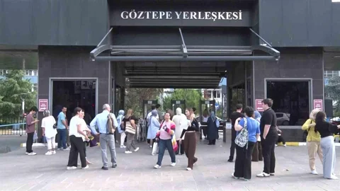İstanbul'da YKS Heyecanı Başladı