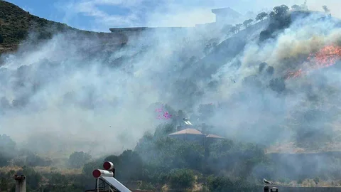 Ayvacık'ta Makilik Alanda Yangın Çıktı