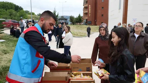Tokat'ta YKS Destek İkramları