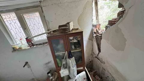 Karabük'te Heyelan Sonrası Hasar