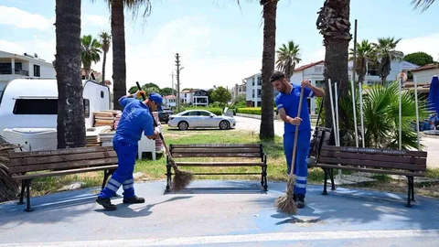 Kuşadası'nda Bakım Çalışmaları Başladı