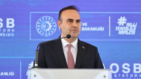 Gençler Bilim Olimpiyatlarında Başarı Elde Etti