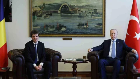 Cumhurbaşkanı Erdoğan Romanya Cumhurbaşkanı ile Görüştü
