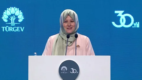 TÜRGEV 30. Yılında Genç Kızlara Destek Veriyor