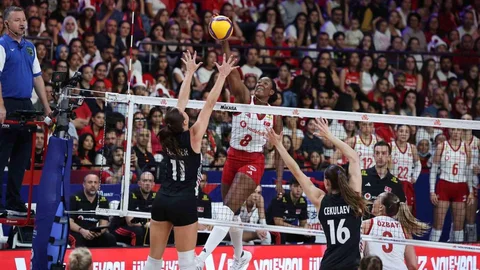 A Milli Kadın Voleybol Takımı Almanya'yı Yendi