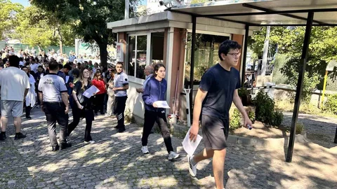 YKS AYT Sınavı Ankara'da Başladı