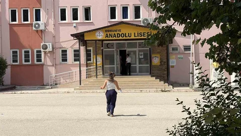 Osmaniye'de Sınav Günü Heyecanı