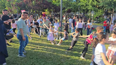 Karabük'te Babalar Günü Coşkuyla Kutlandı