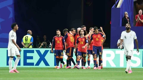 İstanbul'da İspanya'nın Galibiyeti
