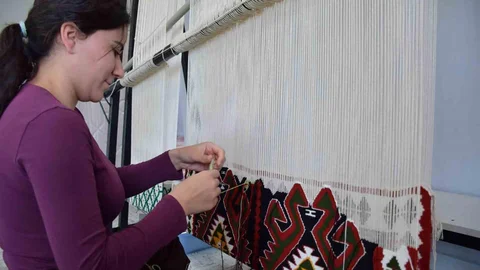 Goyan Kilimlerine Avrupa'dan Talep Artıyor