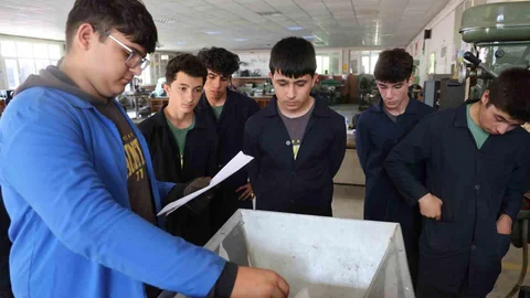 Adana'da Meslek Lisesi Öğrencileri Sıfır Atık Projesi Geliştirdi