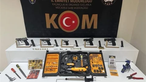 Elazığ'da Ruhsatsız Silah Operasyonu