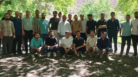 Hakkari’de Gençlere Piknik Sürprizi
