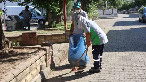 Nazilli'de Temizlik Çalışmaları Devam Ediyor