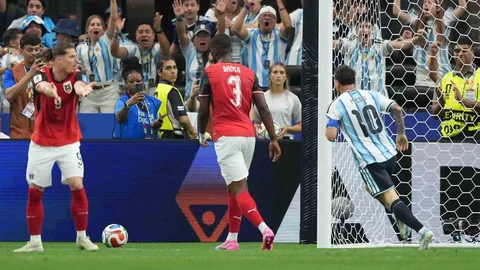Messi, Dünya Kupası'nda Tarihin En Golcüsü Oldu