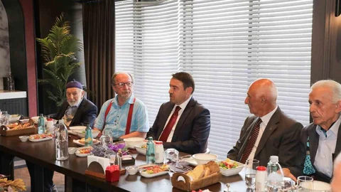 Kütahya Çinisinin Geleceği Konuşuldu