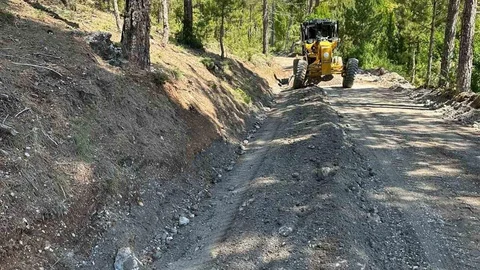 Çameli'de Asfalt Öncesi Hazırlıklar Devam Ediyor