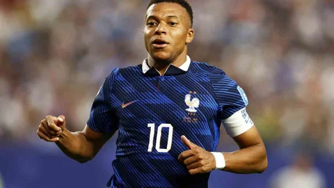 Mbappe ve Haaland Golleriyle Üst Tura Geçti