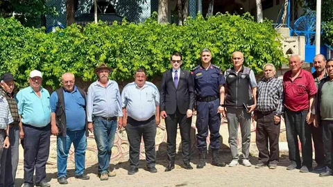 Kütahya Hisarcık'ta Kaymakam Atam Vatandaşlarla Buluştu