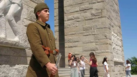Çanakkale’de 57. Alay Nöbet Tutuyor