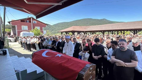 Bolu'da Maden Kazasında Hayatını Kaybeden İşçi Uğurlandı