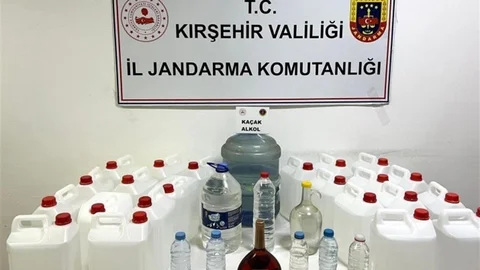 Kırşehir'de Kaçak Alkol Operasyonu Yapıldı