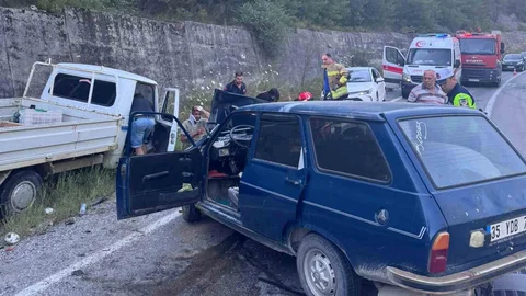 Milas'ta Trafik Kazası: 2 Yaralı
